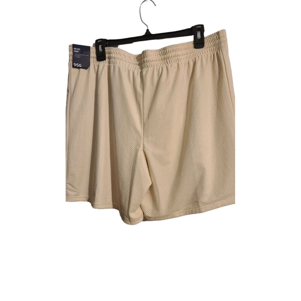 DSG Women's 7" Mesh Shorts Size XL Cream‎ Color